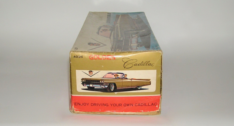 Bandai Japanese Tin Litho Battery Operated Golden Cadillac +BOX