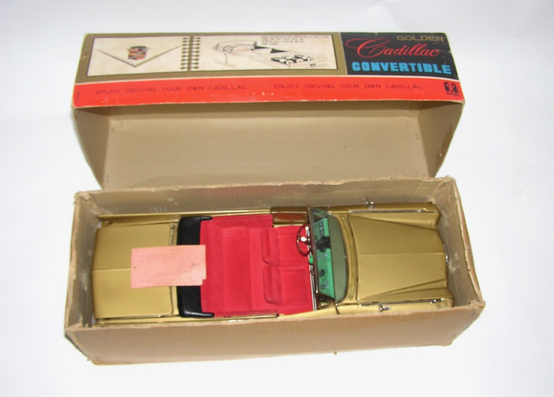 Bandai Japanese Tin Litho Battery Operated Golden Cadillac +BOX Bandai Japanese Tin Litho Battery Operated Golden Cadillac +BOX