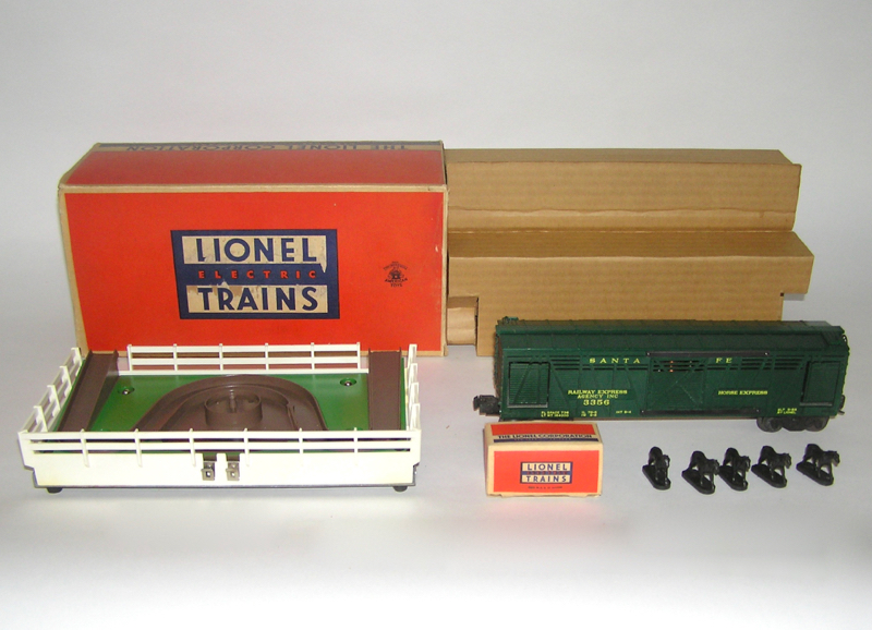 Lionel No. 3356 "O" Gauge Horse Car Set w/Corral BOX Nice!
