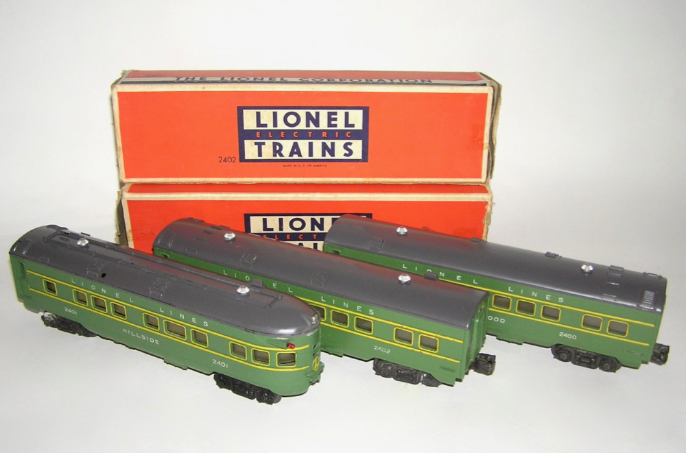 Set of (3) Lionel O gauge Passenger Cars 2400, 2401 2402 OBs